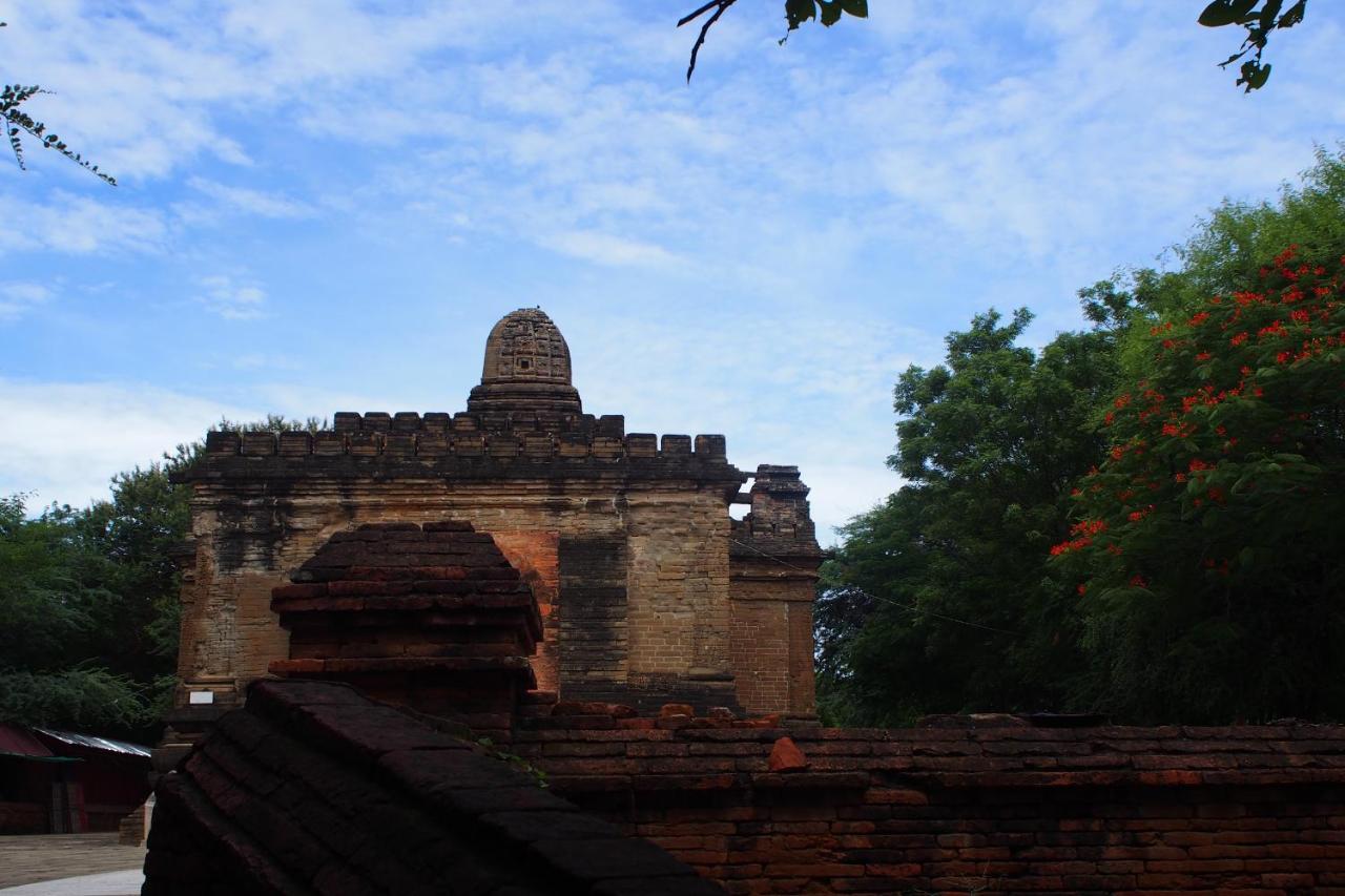 Myint Motel Bagan Exteriör bild
